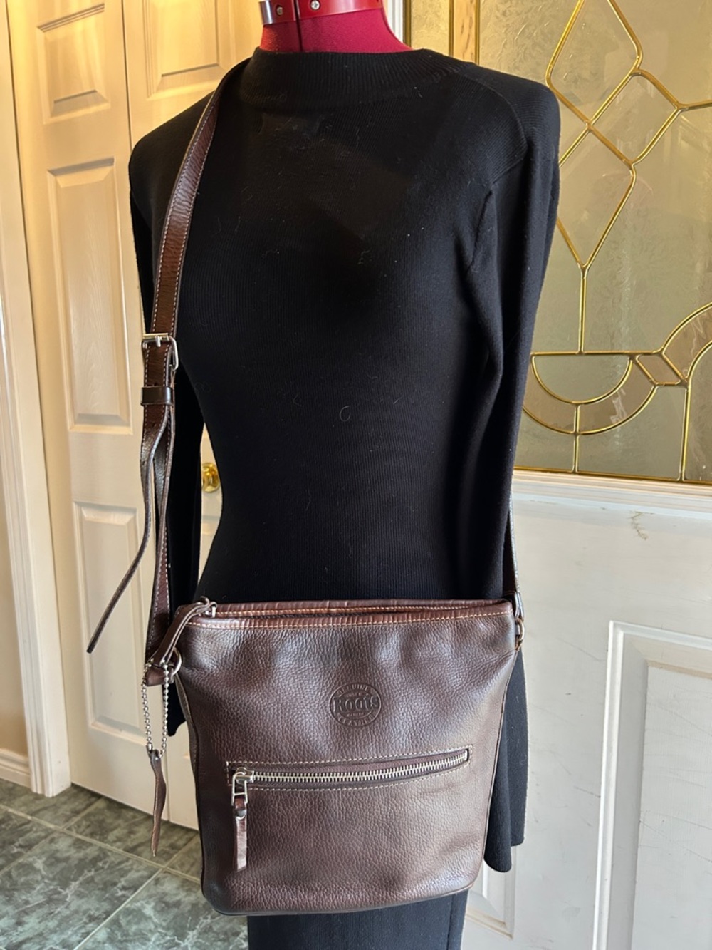 Roots Brown Leather Messenger Bag with Adjustable Strap
